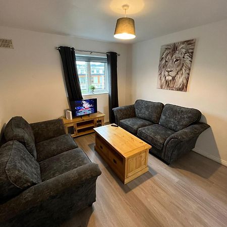 Newcastle Townhouse Apartment Голуей Екстериор снимка
