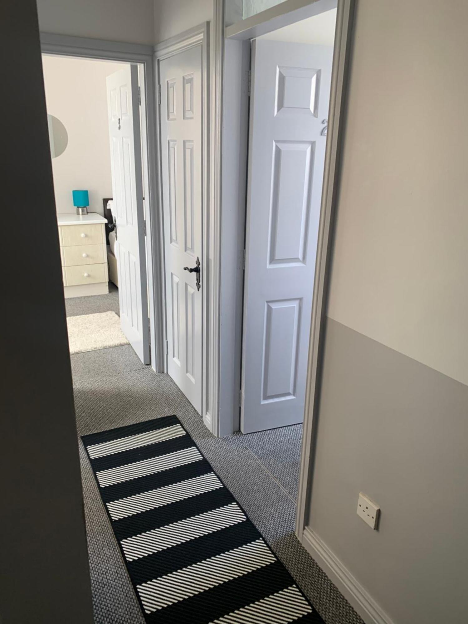 Newcastle Townhouse Apartment Голуей Екстериор снимка