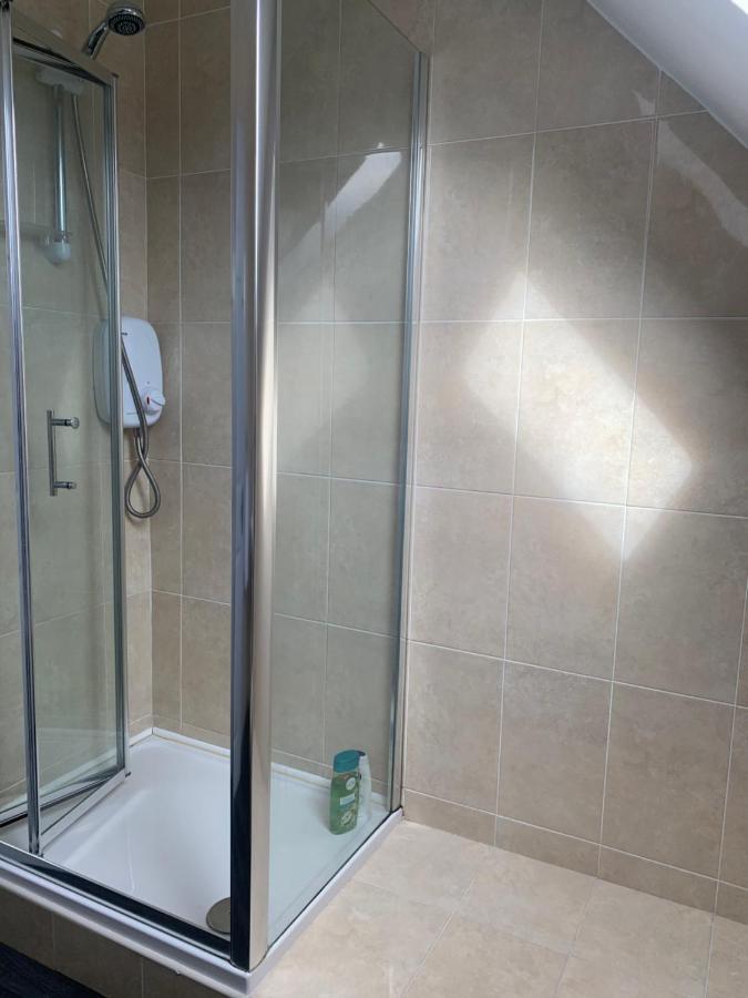 Newcastle Townhouse Apartment Голуей Екстериор снимка